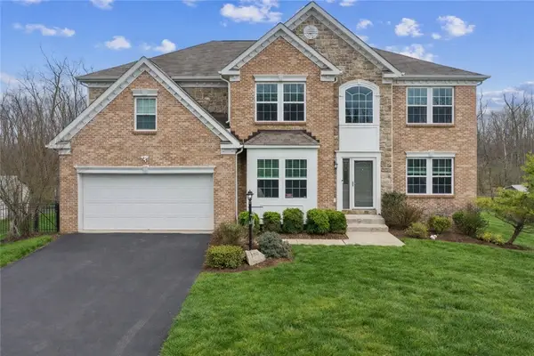 220 Williamsburg Dr, Elizabeth, PA 15037