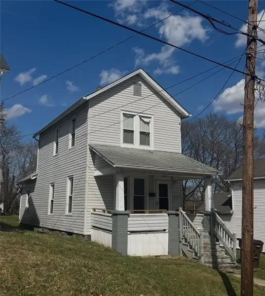 418 Ellsworth St, Sharon, PA 16146 - #2