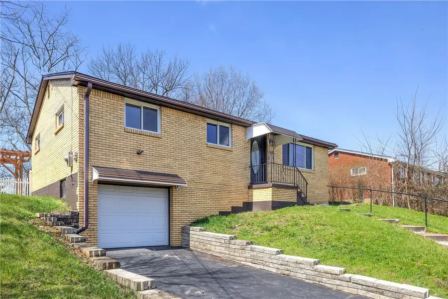 811 Westbury Rd, North Versailles, PA 15137 - #2