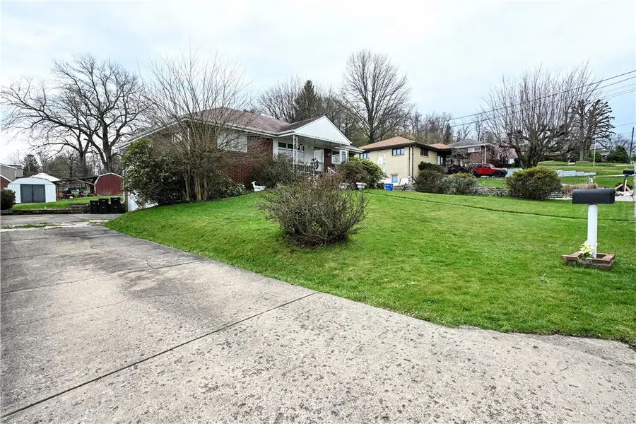 105 Parkwyn Drive, Elizabeth, PA 15037 - #3