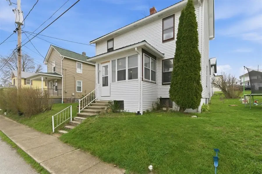 68 Beech St, Homer City, PA 15748 - #3