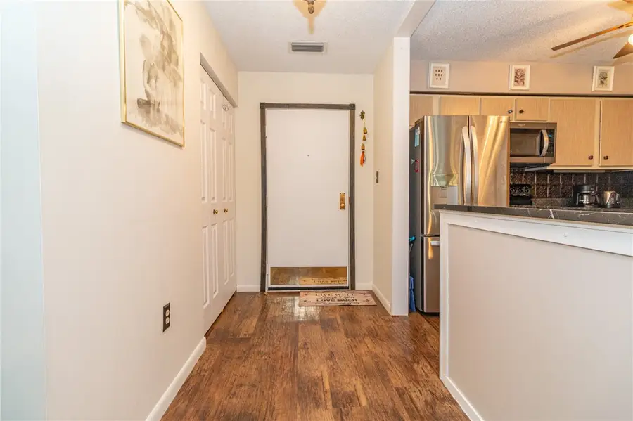 640 5th St #103, Oakmont, PA 15139 - #3