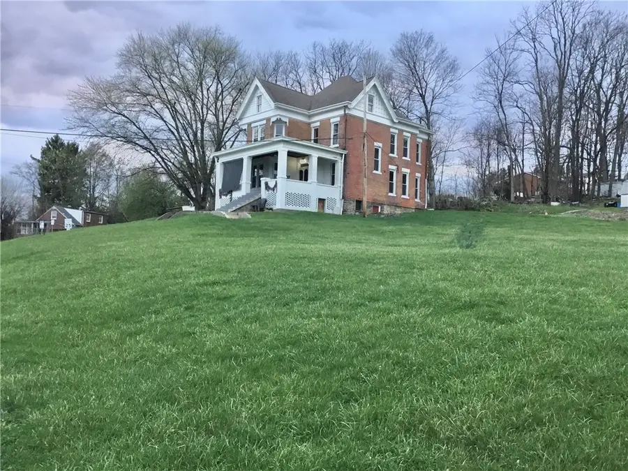 11299 Wren Dr, Irwin, PA 15642 - #2