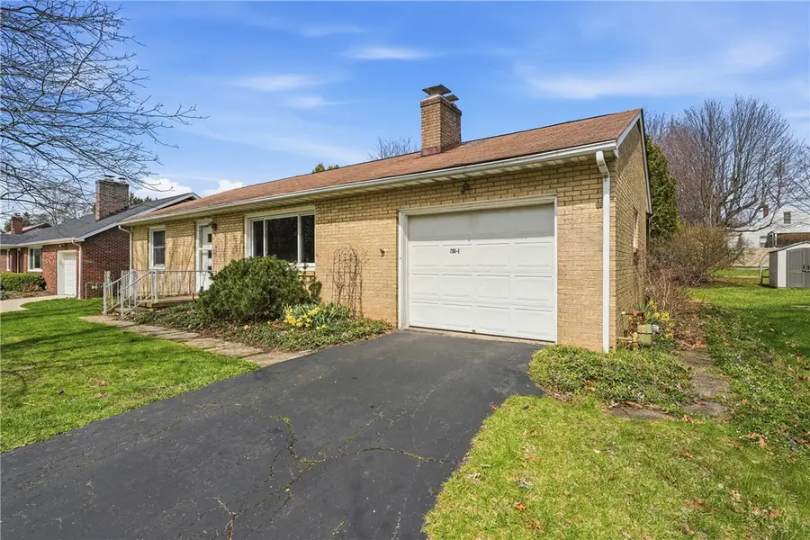 206 E Mcquistion Rd, Butler, PA 16001 - #2