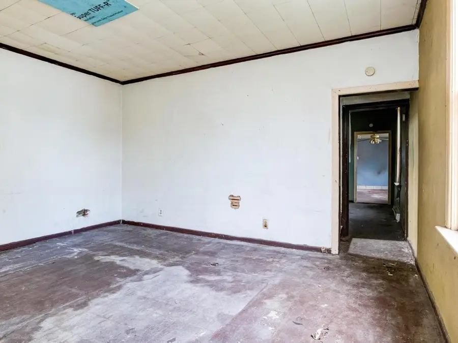 1817 4th Ave, Beaver Falls, PA 15010 - #2