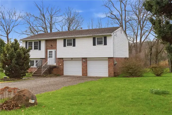101 Oak Dr, Sarver, PA 16055