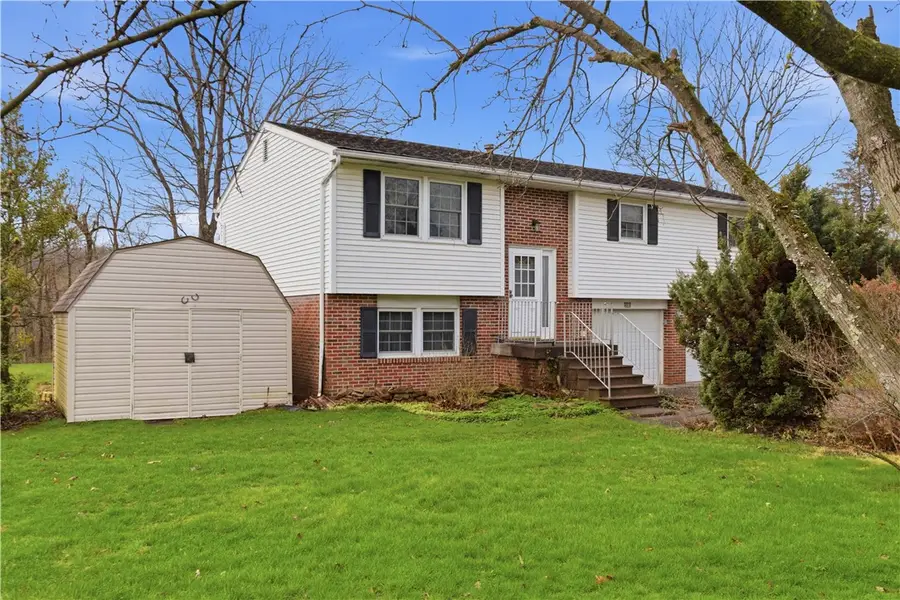 101 Oak Dr, Sarver, PA 16055 - #2