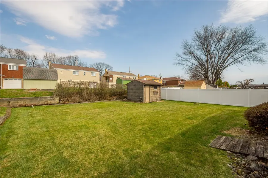 1144 Cascade Drive, Homestead, PA 15120 - #2