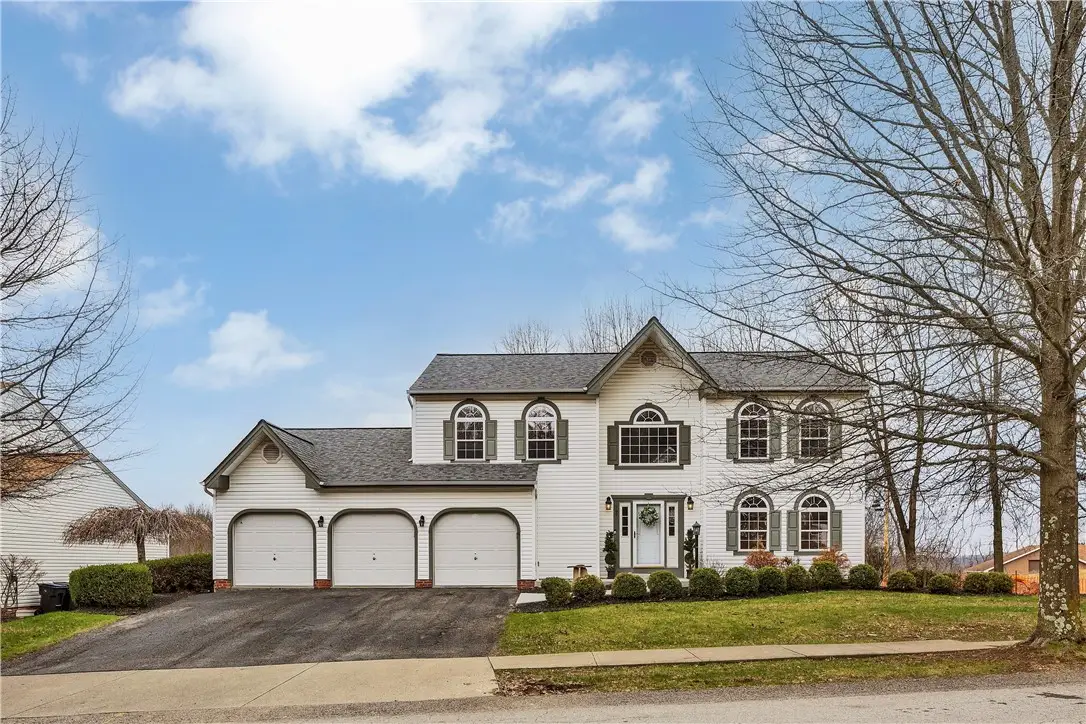 100 Hazelwood Dr, Cranberry, PA 16066 - #1