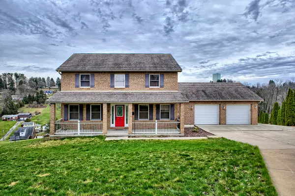 11227 Pershing Drive, North Huntingdon, PA 15642