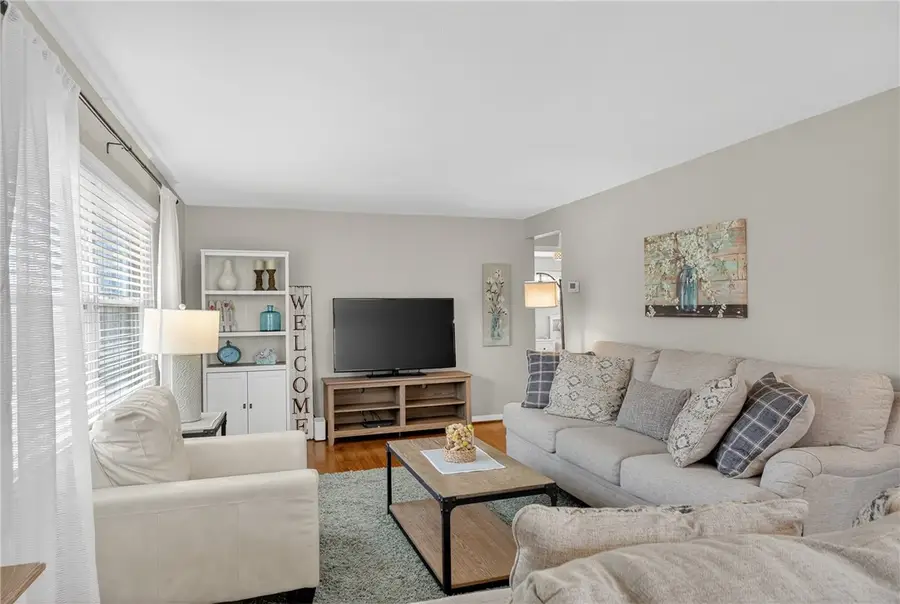 1409 Missouri Ave, Bridgeville, PA 15017 - #3