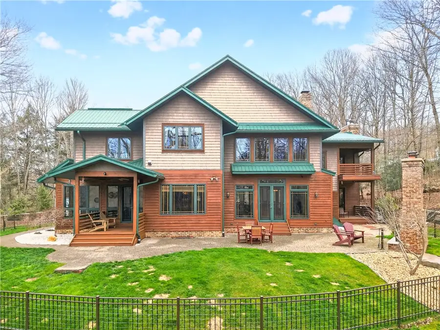 132 Twin Oaks Ln, Trafford, PA 15085 - #2