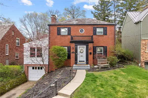 762 Country Club Dr, Pittsburgh, PA 15228