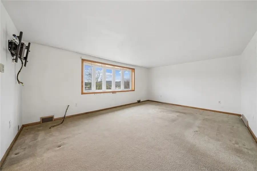 110 Winfield Circle, Greensburg, PA 15601 - #2