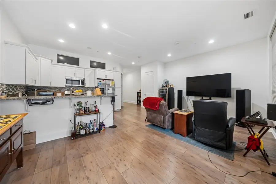 301 5th Ave #518, Pittsburgh, PA 15222 - #3