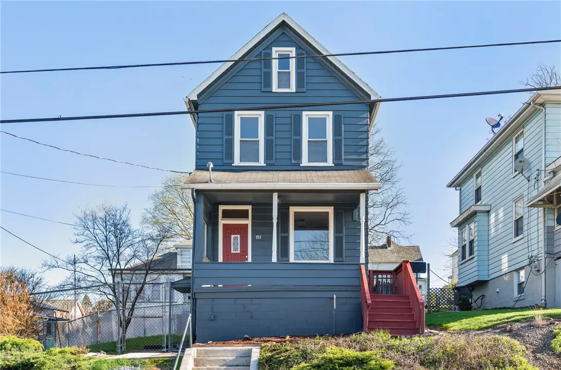 711 9th St, Irwin, PA 15642 - #1