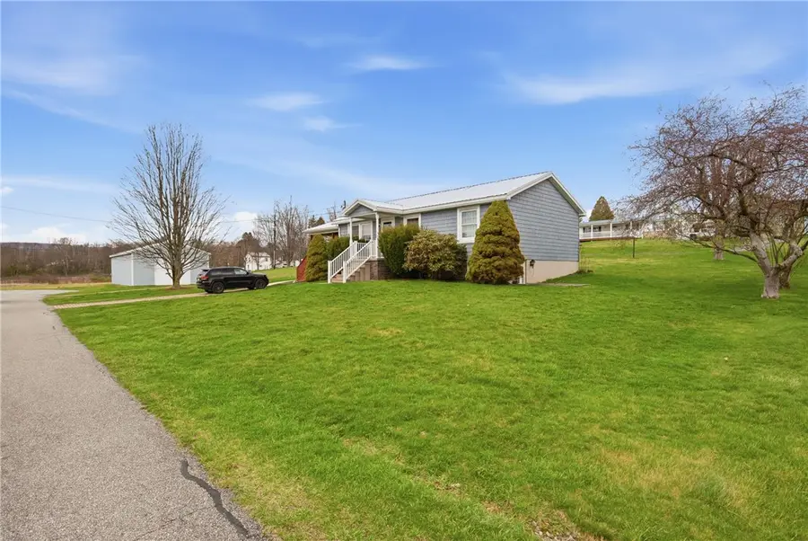 144 Circle Dr, Jennerstown, PA 15547 - #2