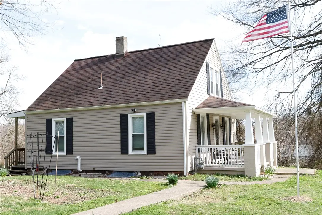 110 Blanche Rd, Fredericktown, PA 15333 - #1