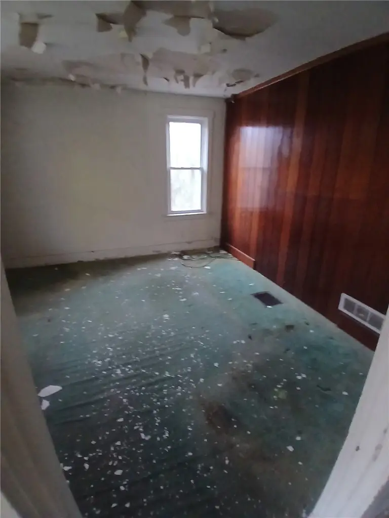 500 Pointview Rd, Pittsburgh, PA 15227 - #2