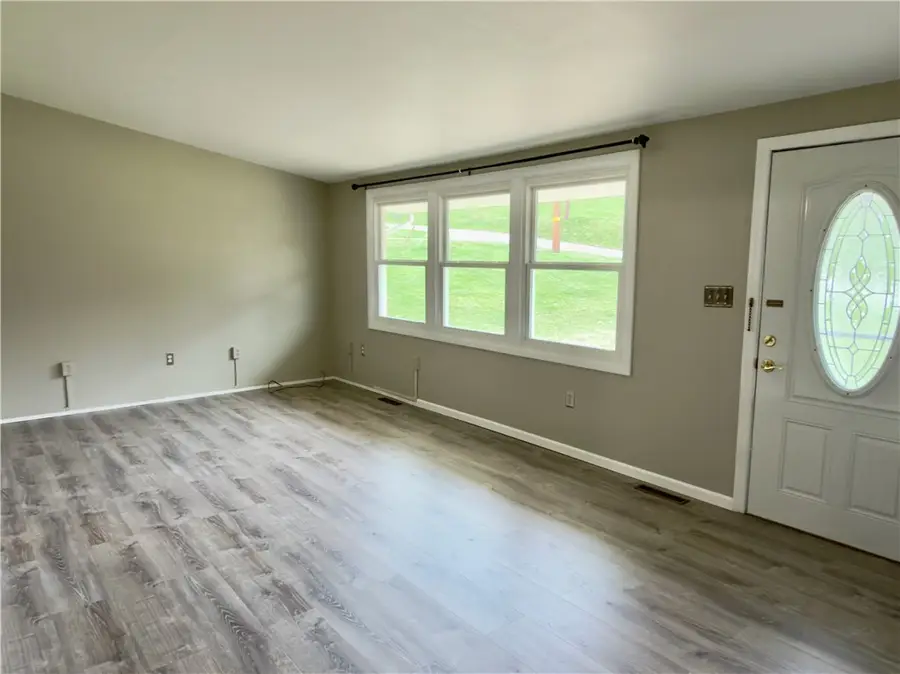 214 Petrolia Rd, Petrolia, PA 16050 - #3