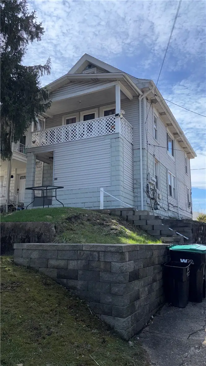 833 Greensburg Pike, East Pittsburgh, PA 15112 - #1