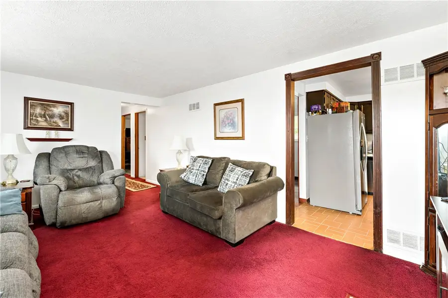 1507 Oneida Drive, Clairton, PA 15025 - #3