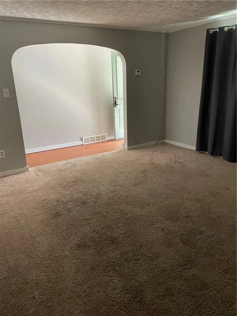 702 Lookout Ave, Charleroi, PA 15022 - #3