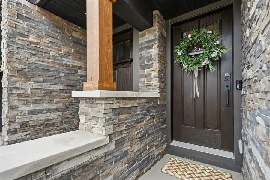 146 Enclave Dr, Mars, PA 16046 - #2