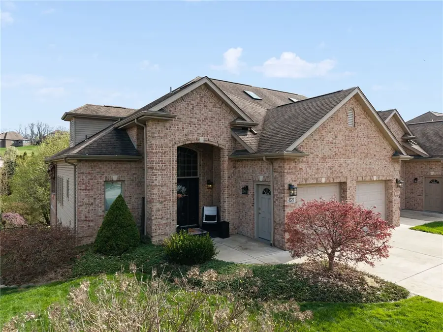 8320 Delaware Ave, Irwin, PA 15642 - #2