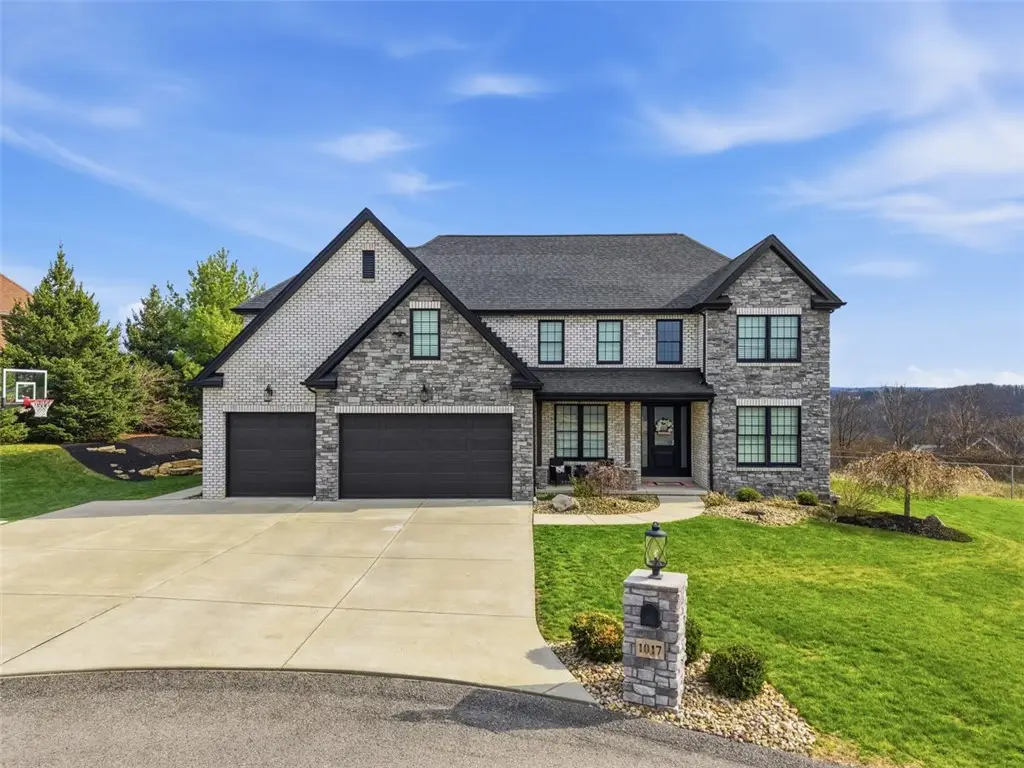 1017 Skyline Dr, Canonsburg, PA 15317 - #1