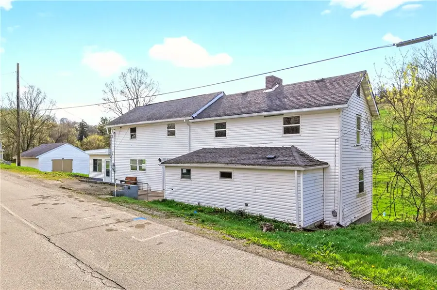 93 Old 51 Rd, Perryopolis, PA 15473 - #2