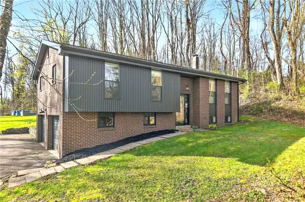 224 Salem Church Rd, Rostraver Twp, PA 15012