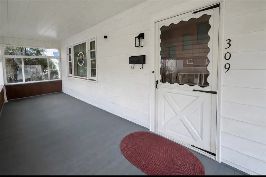 309 Emerson Street, Vandergrift, PA 15690 - #2