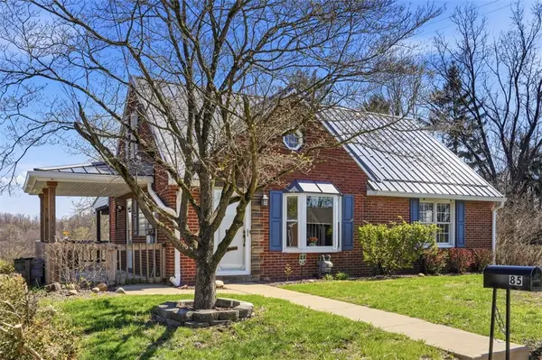 85 Valleyview Dr, Ambridge, PA 15003