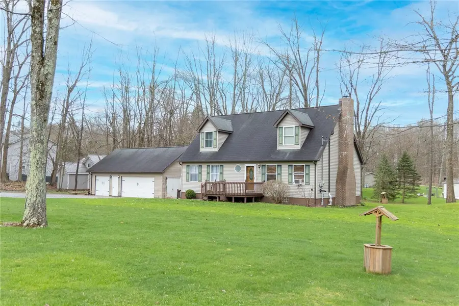 2491 Leesburg Grove City Rd, Mercer, PA 16137 - #2