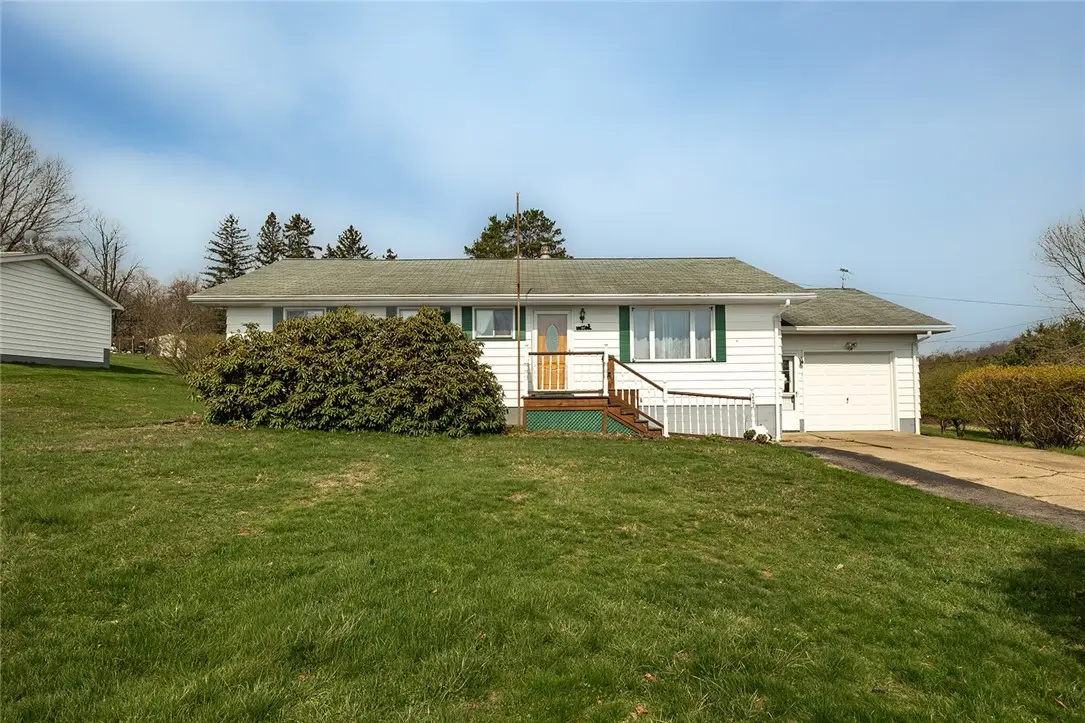 287 Chestnut St, Saint Petersburg, PA 16054 - #1