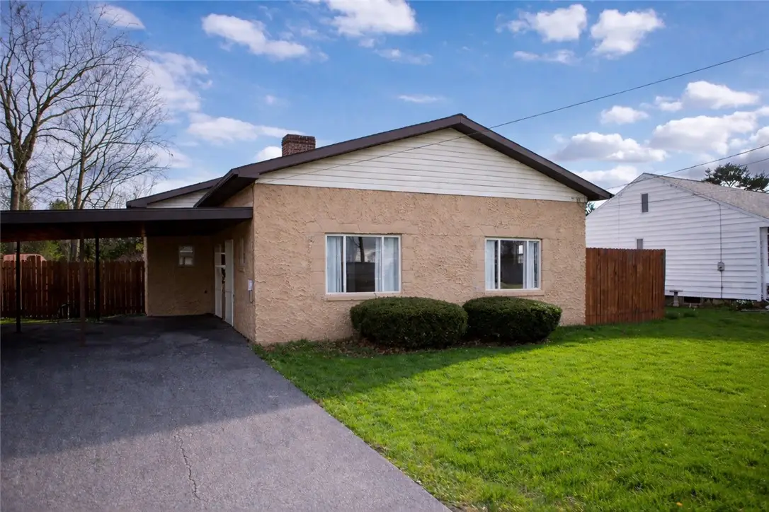 24 Foreman Ave, Uniontown, PA 15401 - #1