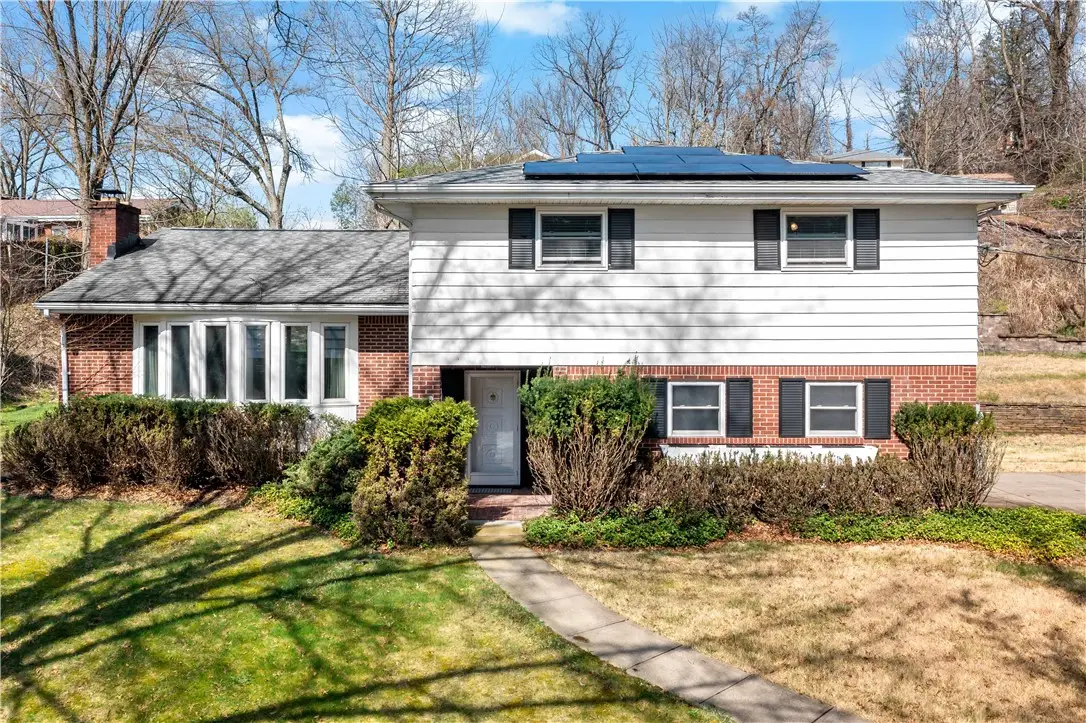 1466 Laurel Dr, Pittsburgh, PA 15235 - #1