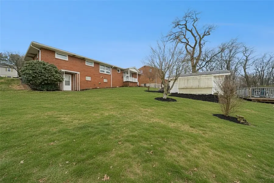 492 Edward St, Latrobe, PA 15650 - #3