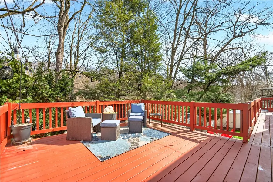 115 Morelli Dr, Pittsburgh, PA 15237 - #2