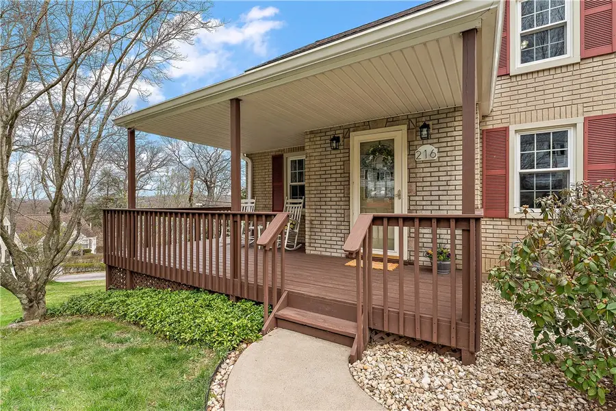 216 Maryland Drive, Glenshaw, PA 15116 - #2