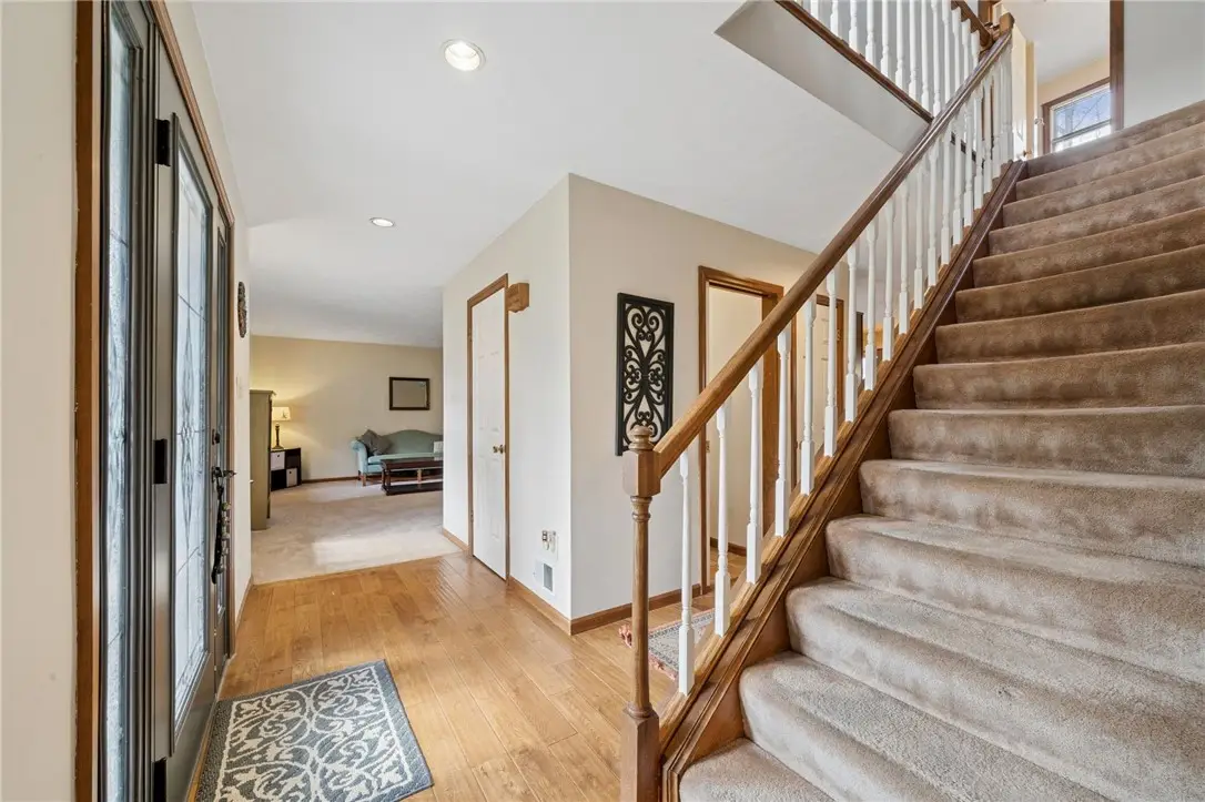 3239 Ridgeway Rd, Greensburg, PA 15601 - #1