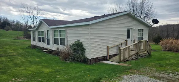 369 Smithfield Highhouse Rd, Smithfield, PA 15478