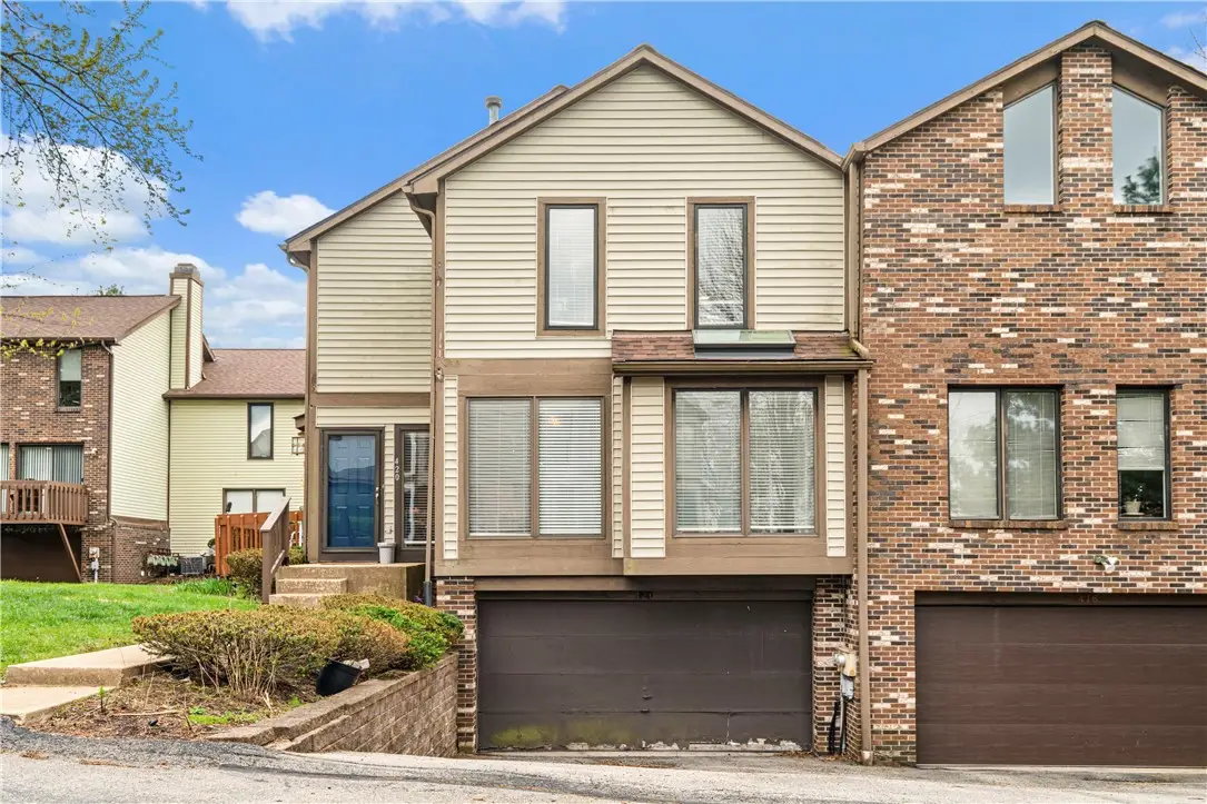 420 Spring Run Dr, Monroeville, PA 15146 - #1