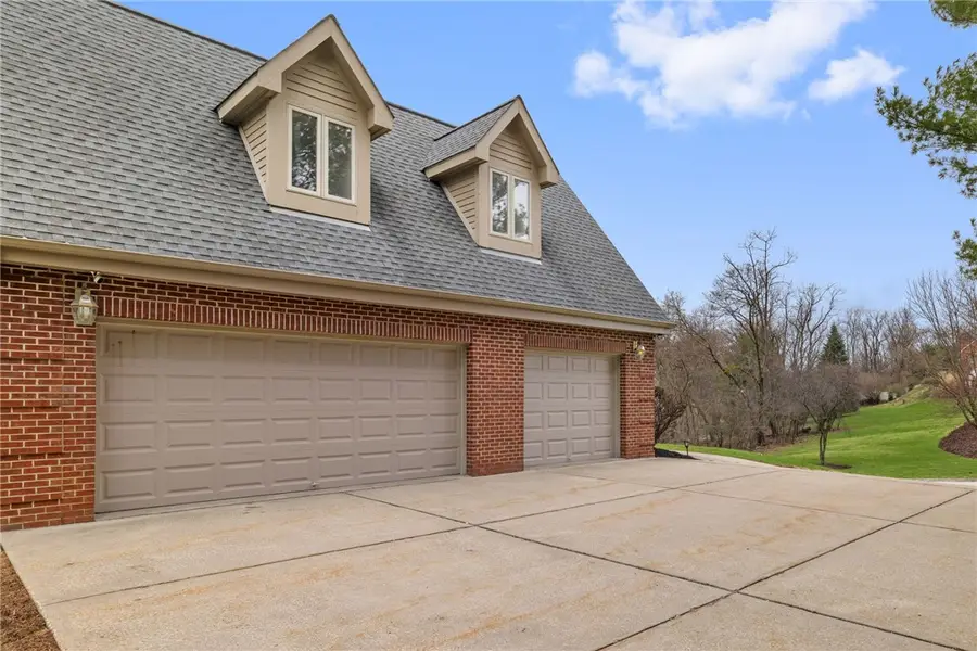 910 Settlers Ridge Road, Pittsburgh, PA 15238 - #2
