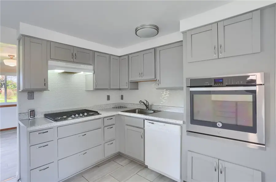 4034 Crestwood Drive, Gibsonia, PA 15044 - #3