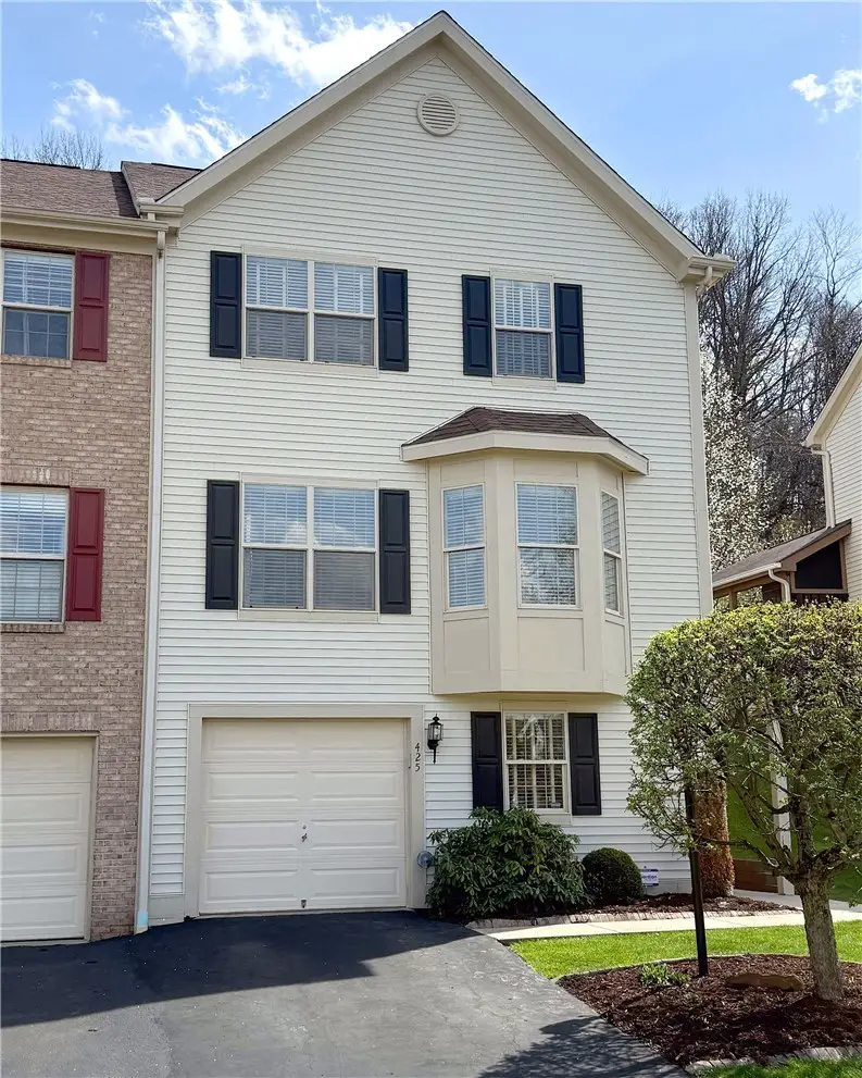 425 Georgetown Ct, Seven Fields, PA 16046 - #1