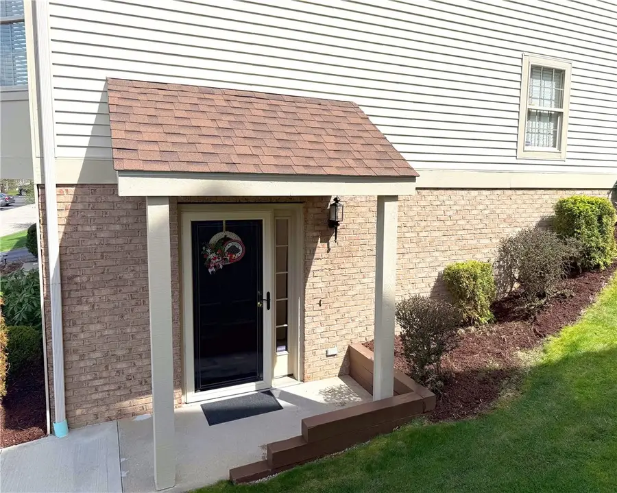425 Georgetown Ct, Seven Fields, PA 16046 - #3