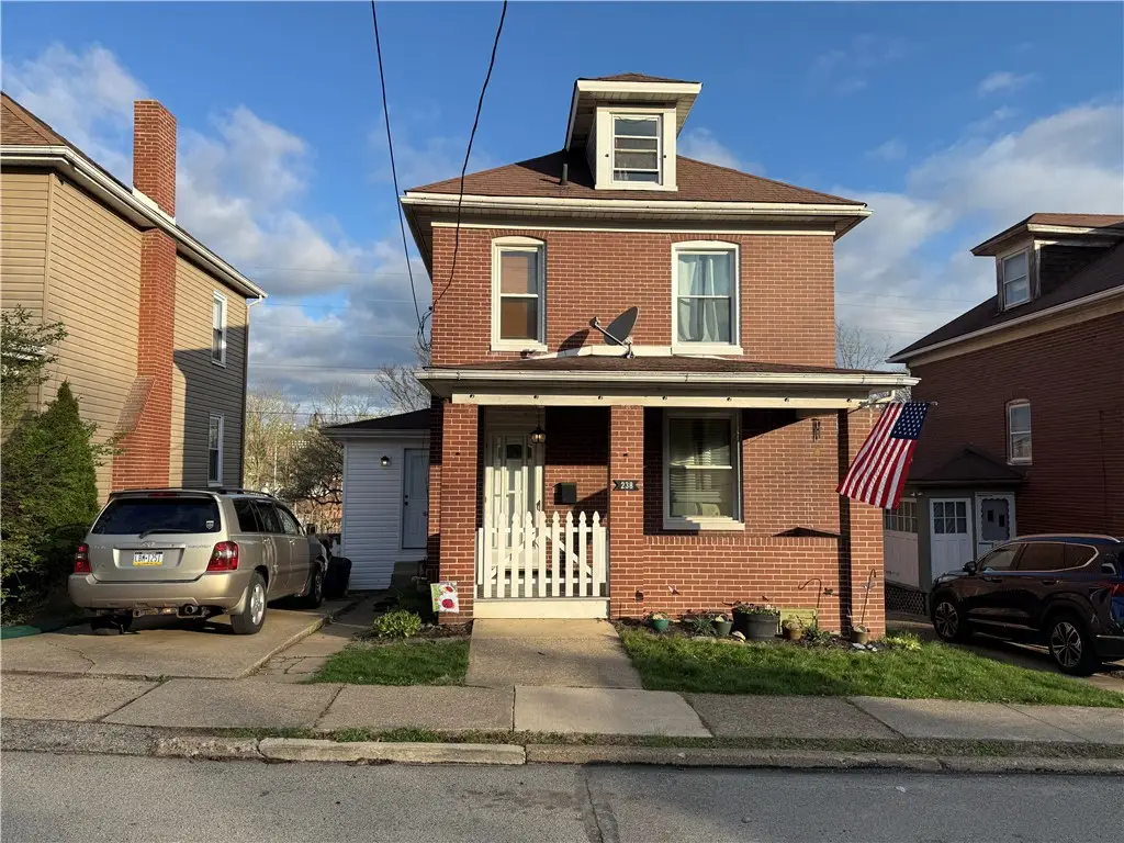 238 Southwest Ave, Greensburg, PA 15601 - #1