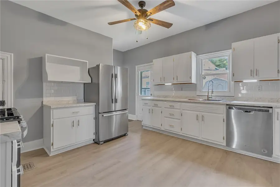 507 7th Ave, New Brighton, PA 15066 - #3